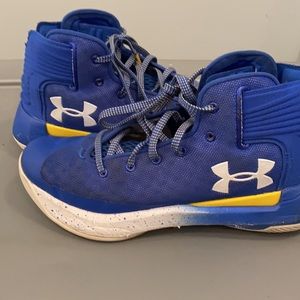 Under Armour boys shoes
